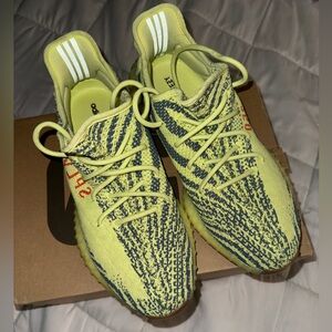 Adidas Yeezy Boost 350 V2 in Neon Yellow - Zebra Print